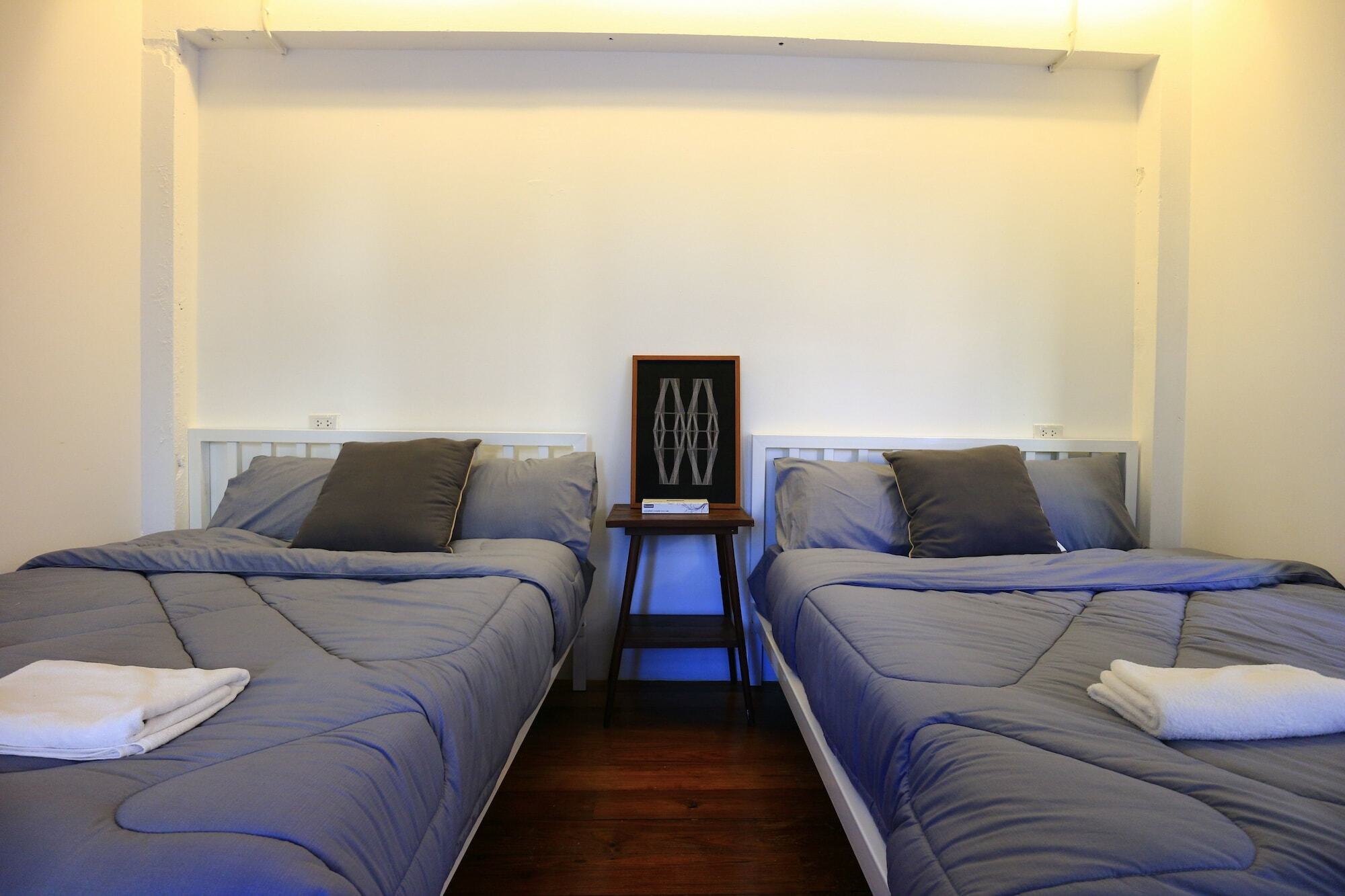 Bed and Breakfast The Localist Chiangmai (Adults Only) Чіангмай Екстер'єр фото